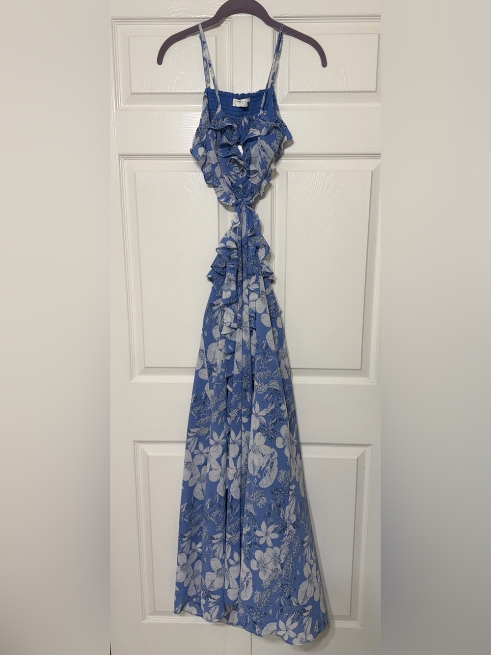 ASTR The Label Palace maxi dress blue and white cascadian ruffles size X